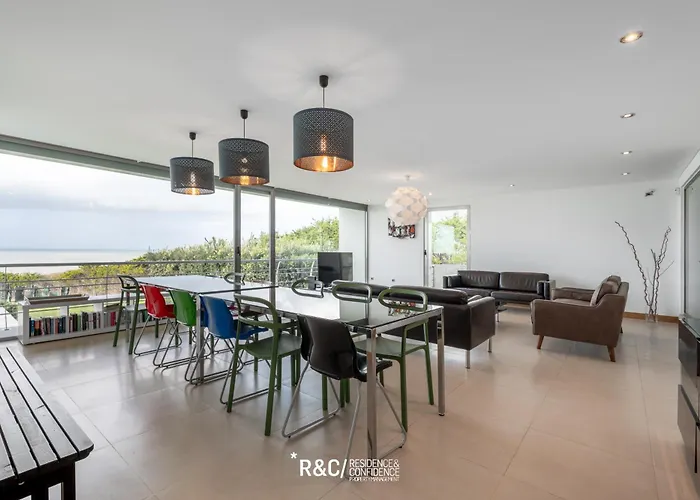 Villa Casa Areias - Surf, Golf And A Wonderful Sea View